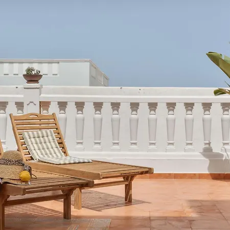 Atlantic Nomad Retreat *